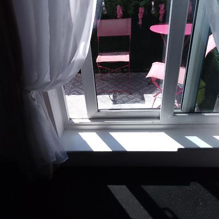 Bed And Breakfast Double Room Chester City Centre, Free Parking Εξωτερικό φωτογραφία